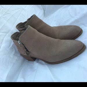 Steve Madden ankle boots